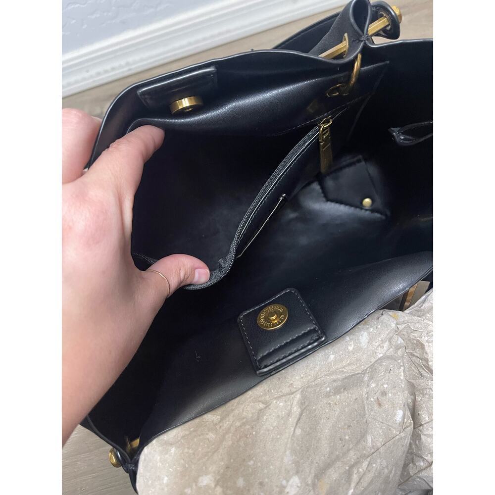 NWT House of Harlow 1960 Black Suede Luxe Satchel & Wristlet - Picture 8 of 11